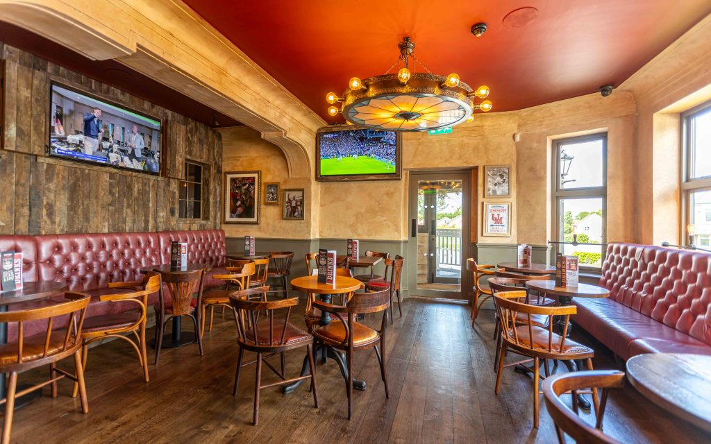 Hickory's Smokehouse Gresty Green Bar